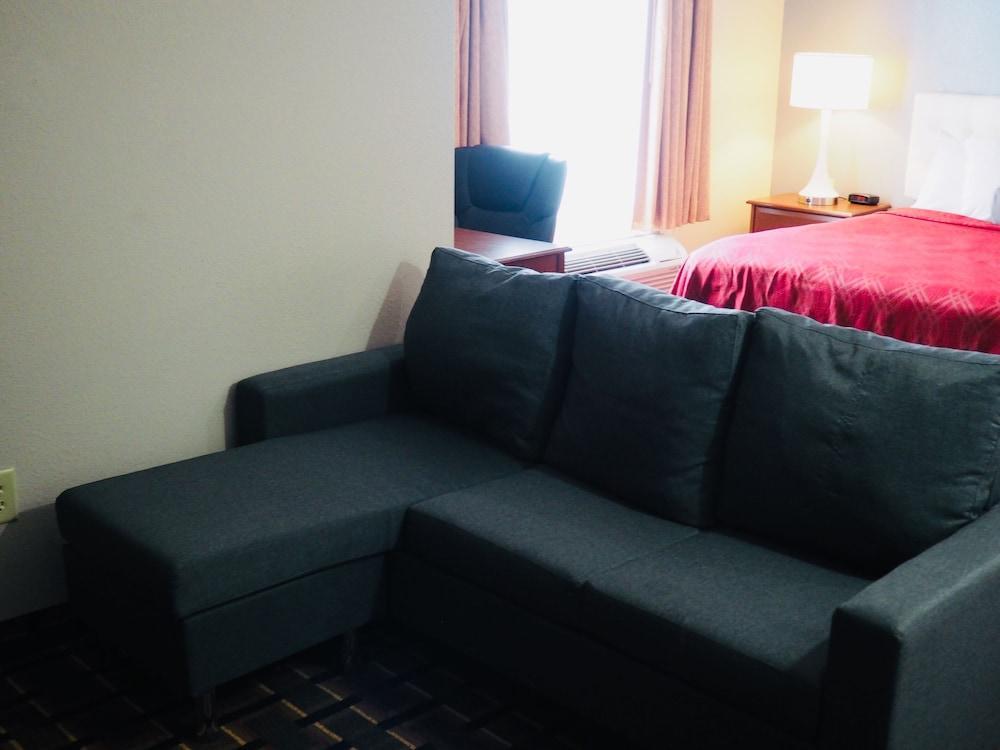 Lodge Econo Augusta